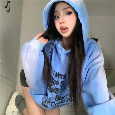 小资女孩向前冲